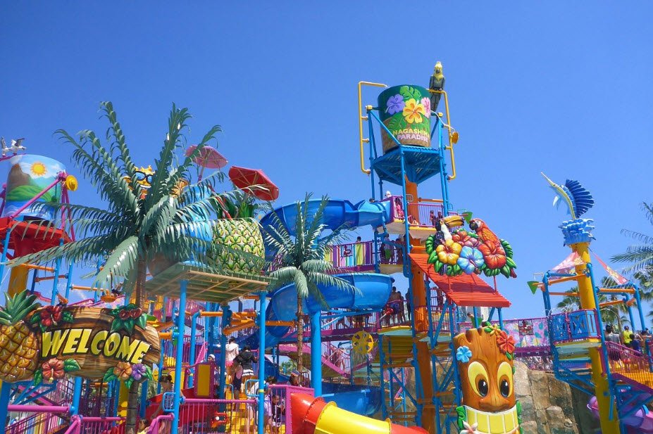 Nagashima Spa Land, Japan